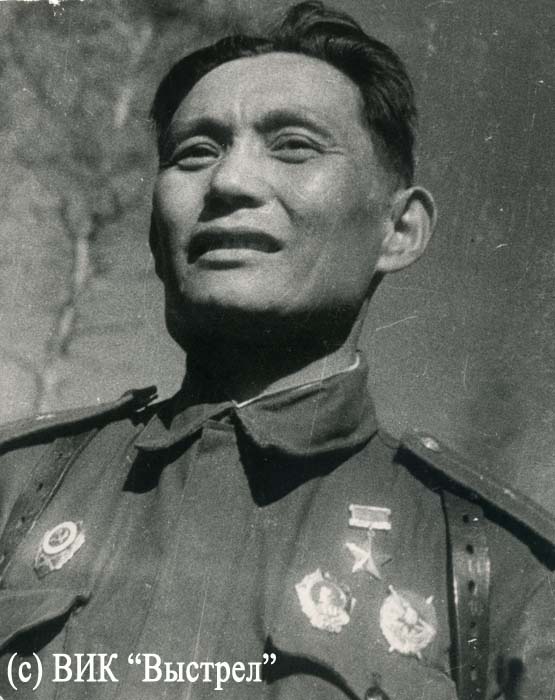 Герой Советского Союза Жамбыл Ешеевич Тулаев (1905 — 1961)