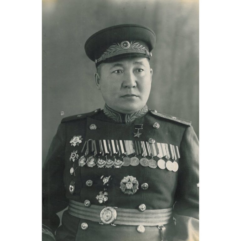 БАЛДЫНОВ ИЛЬЯ ВАСИЛЬЕВИЧ (1903−1980)