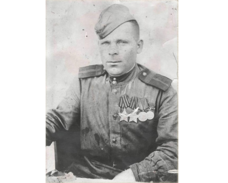 РАДИКАЛЬЦЕВ ПЕТР КАПИТОНОВИЧ (1912-1977)