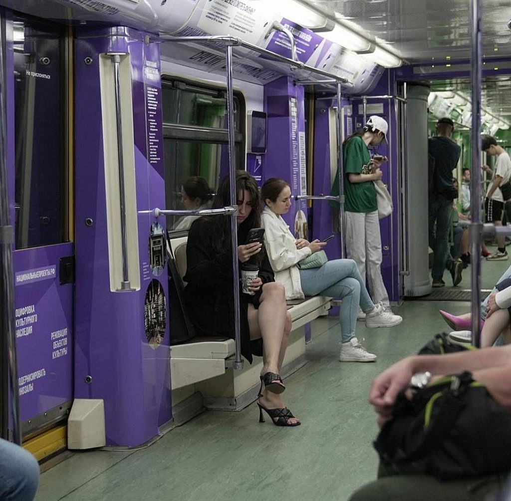 О наших модельных в Московском метро